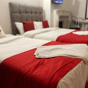 Basic Triple Room